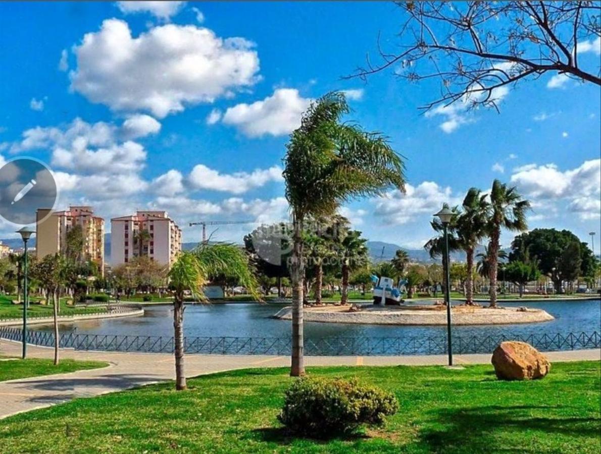 4 Capulino Apartamentos Малага Экстерьер фото